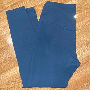 TNA Butter Leggings 28” size L